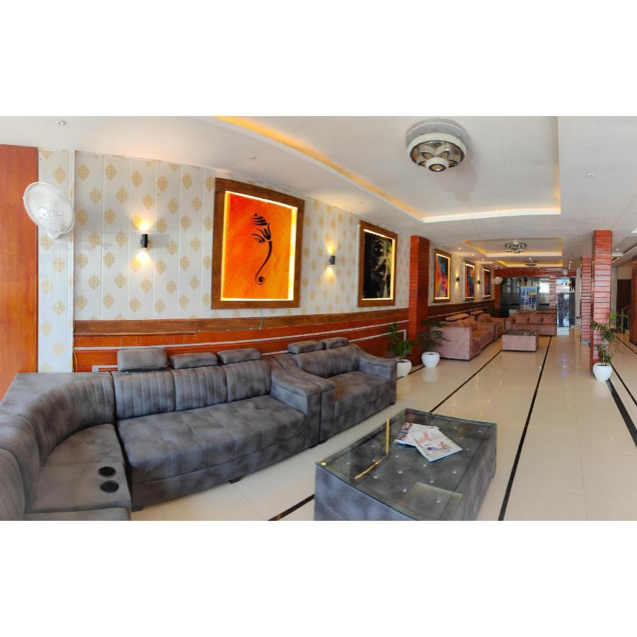 The Royal Bhumesh Hotel Katra  Luaran gambar