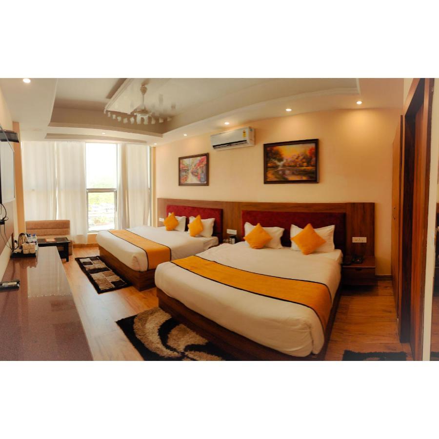 The Royal Bhumesh Hotel Katra  Luaran gambar