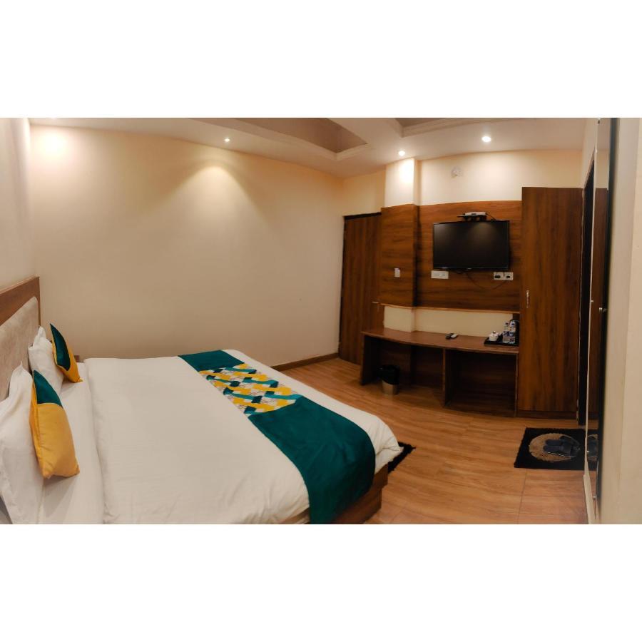 The Royal Bhumesh Hotel Katra  Luaran gambar